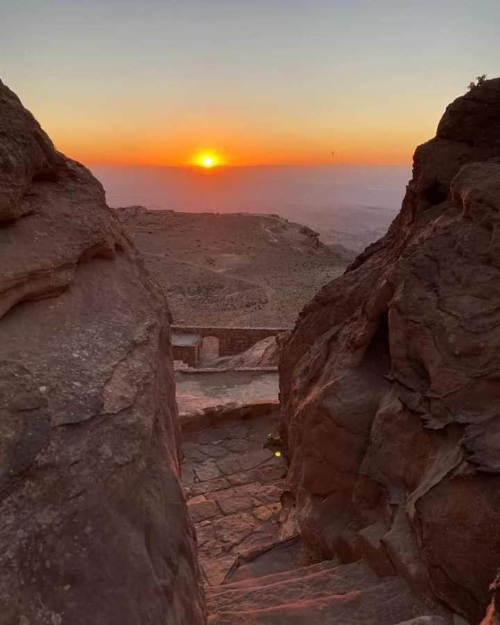 וואדי מוסא Bedouin Nature Travels מראה חיצוני תמונה