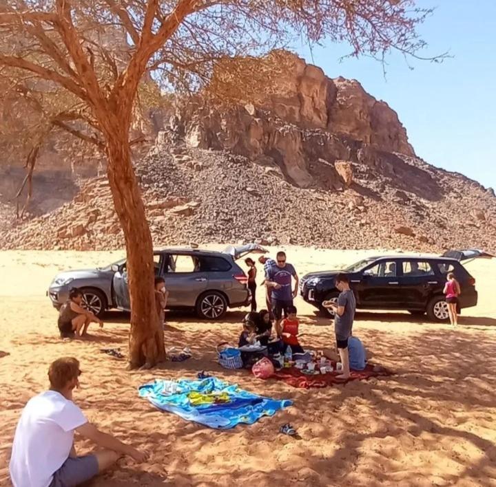וואדי מוסא Bedouin Nature Travels מראה חיצוני תמונה